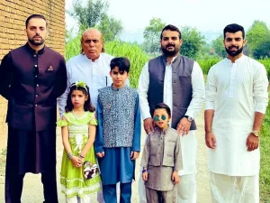 Shadab khan Family